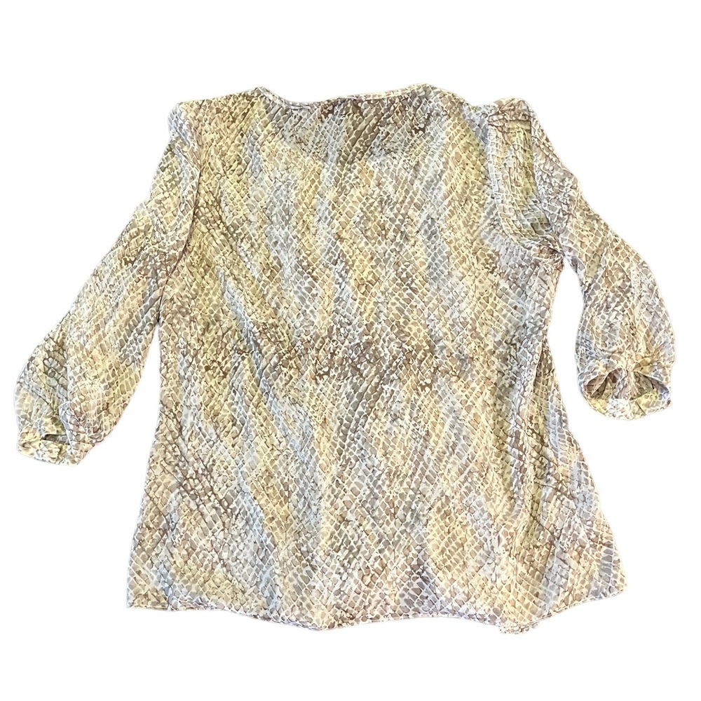 Talbots Animal Print 3/4 Sleeve Button Up Blouse | Women's 12P - Picture 4 of 4